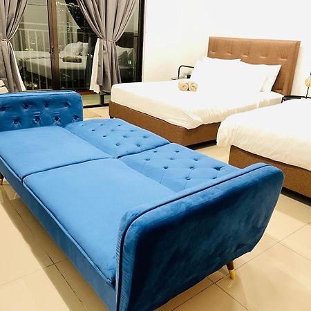 High Floor Studio Austin Regency Mount Austin W Balcony 3 Plus 1Pax 5 Mins Aeon Johor Bahru Exterior foto